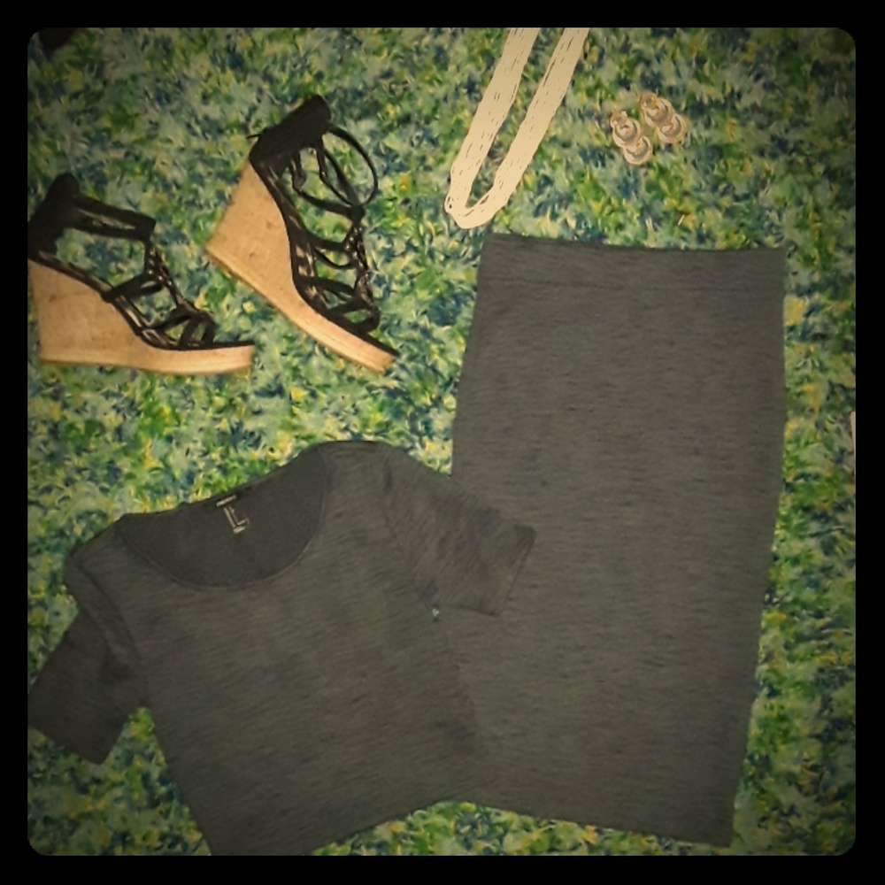 Adorable 2pc crop top&skirt